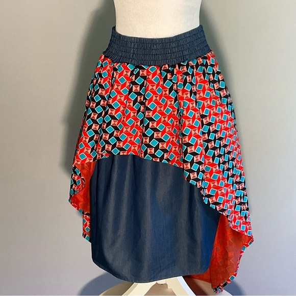Advance Apparel Free Size, Mermaid Hi/Low, Geometric Patterned Double Skirt - Picture 15 of 16
